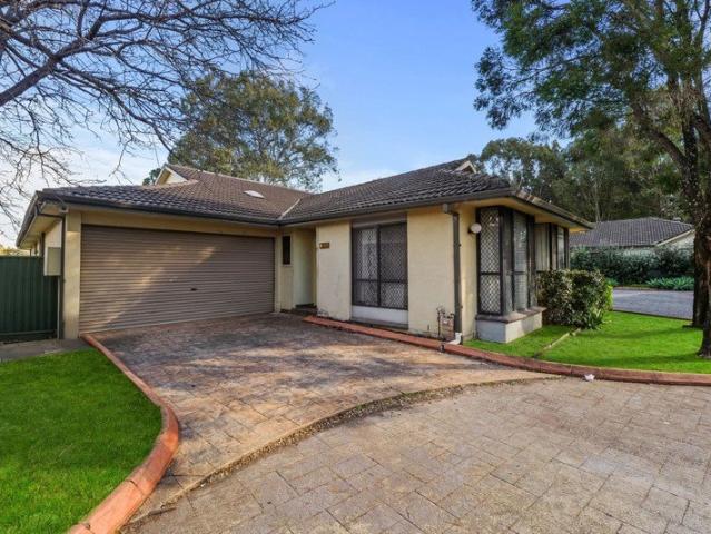 Villa for rent in Sydney, New South Wales