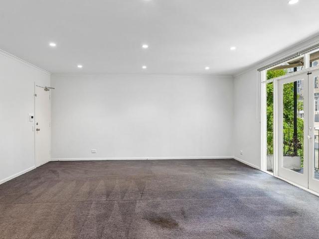 Apartment for rent in Southbank, Melbourne