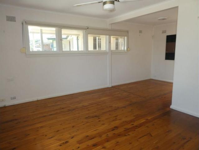 House for rent in Heckenberg, Sydney