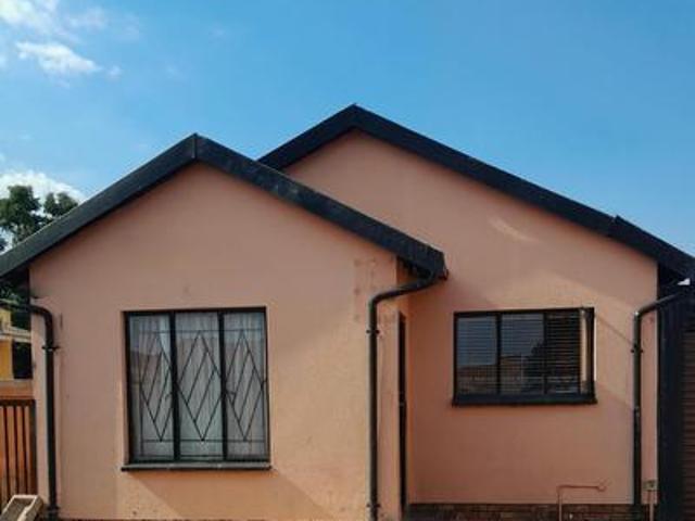 Apartment for sale in Gauteng