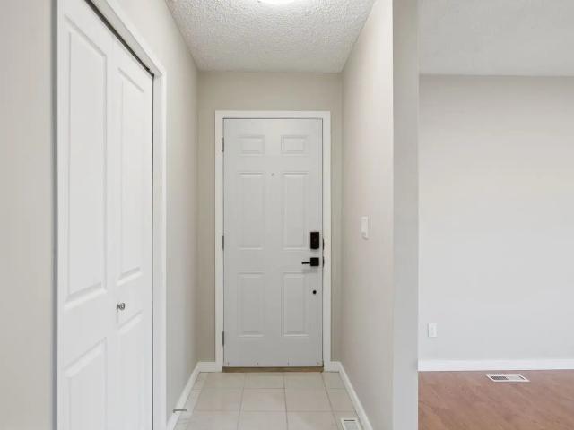 Apartment for rent in Silver Springs, Calgary