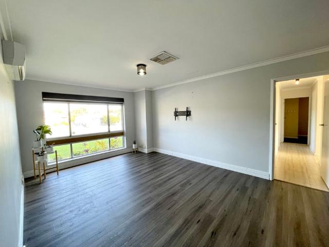 House for rent in Forrestfield, Western Australia