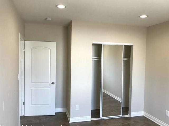 Room for rent in Canoga Park, California