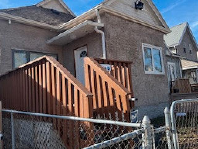 House for sale in East St. Paul, Manitoba
