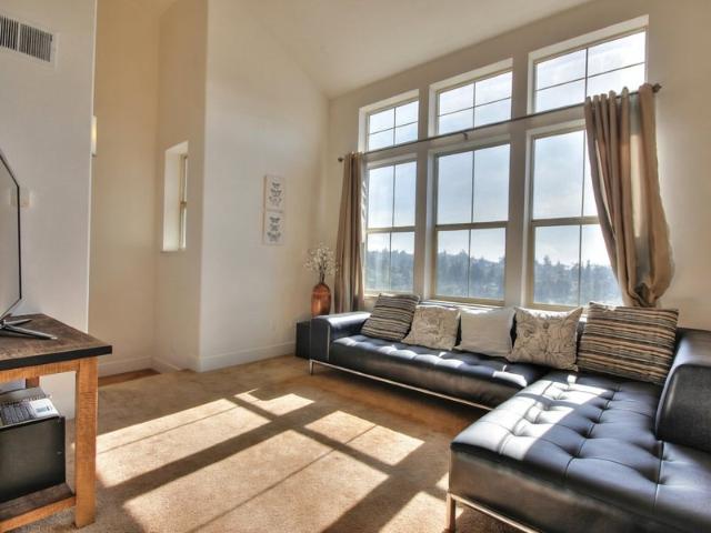 Room for rent in Oakland, California