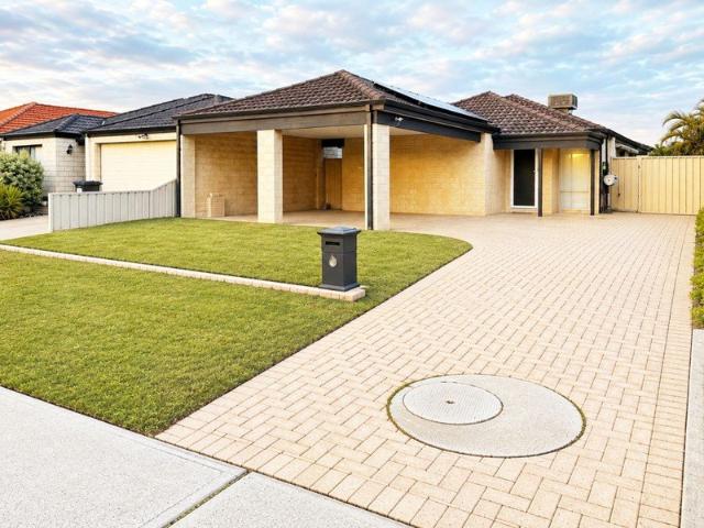 House for rent in Canning Vale, Western Australia