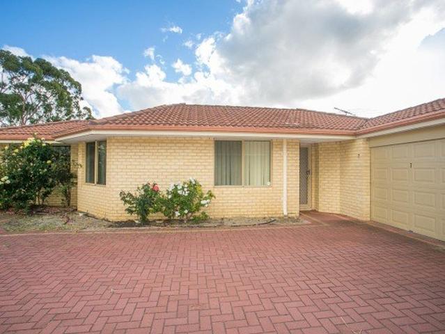 Villa for rent in Midland, City of Swan