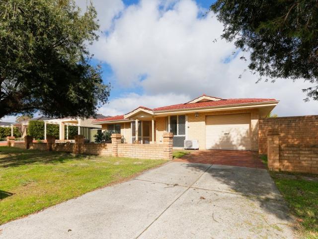 Villa for rent in Carlisle, Western Australia