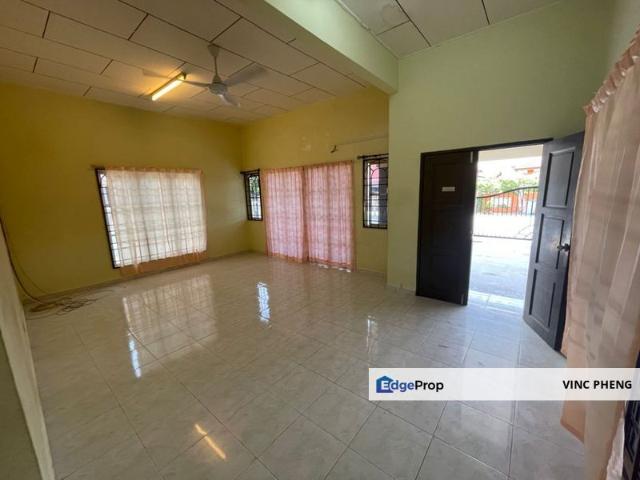 House for sale in Kompleks Perumahan Ibu Pejabat Polis Daerah IPD Melaka Tengah, Bandaraya Melaka