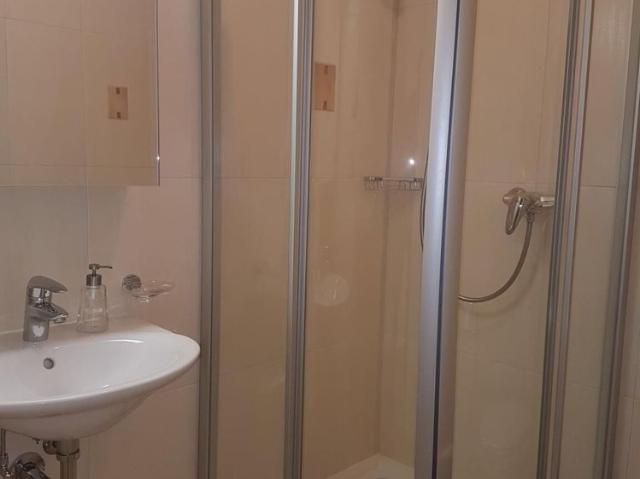 Apartment mieten in Rolle, Waadt