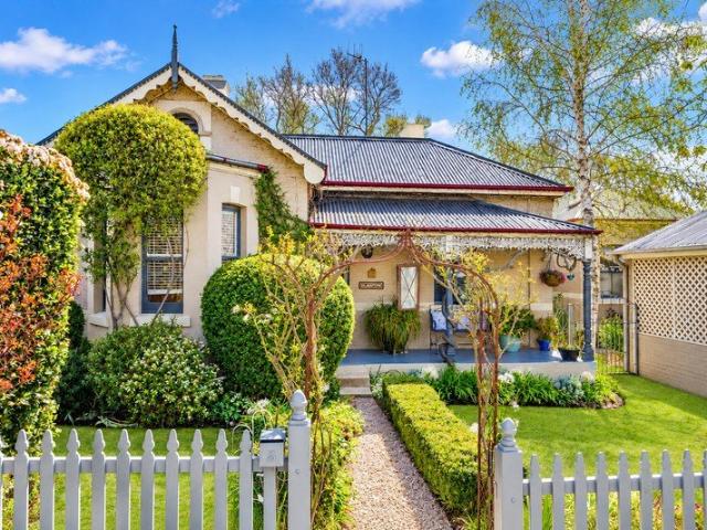House for sale in Bathurst, New South Wales