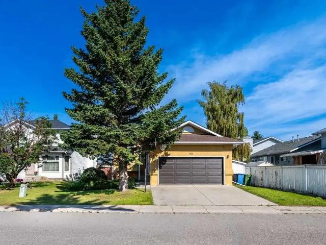 House for rent in Monterey Park, Calgary