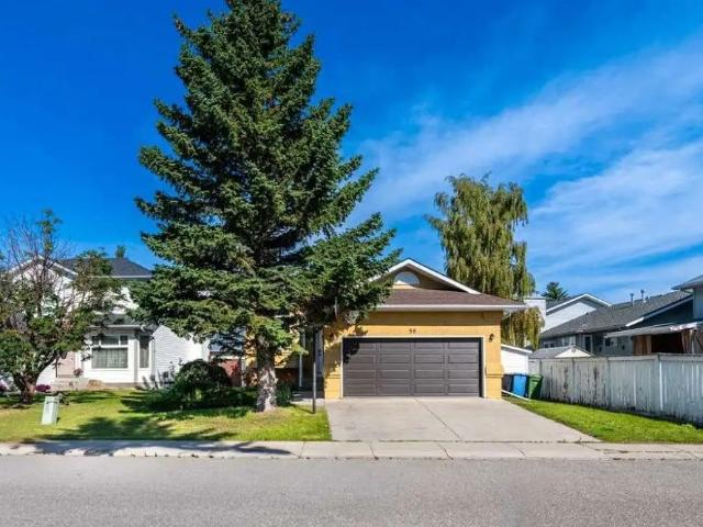 House for rent in Monterey Park, Calgary