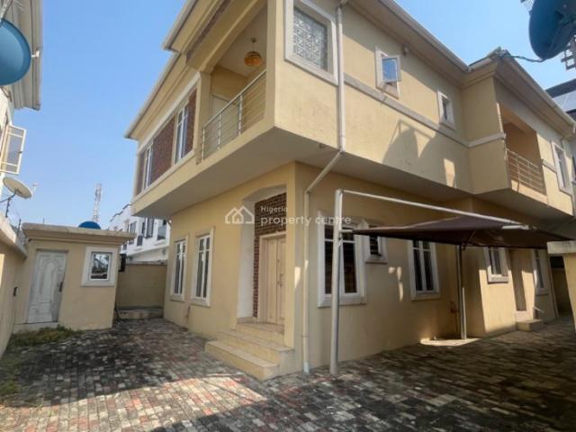 Detached duplex for rent in Eti Osa, Lagos