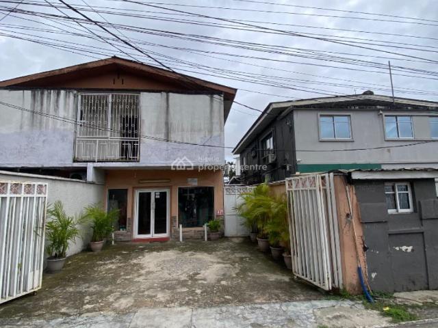 House for sale in Eti Osa, Abuja