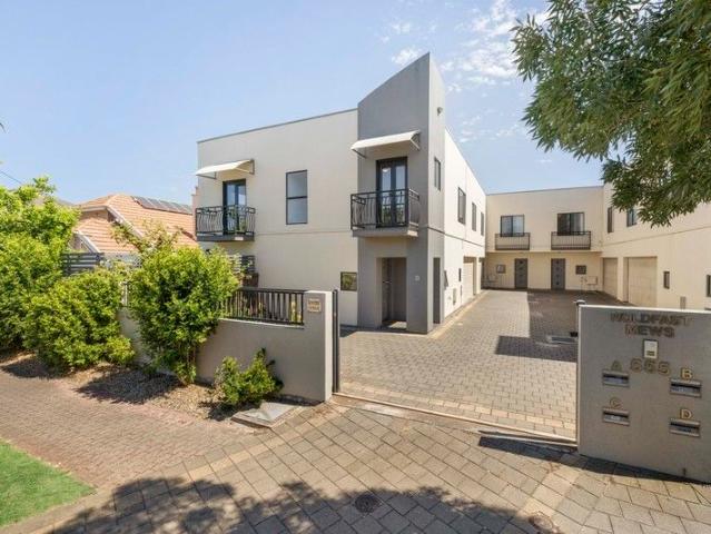Townhouse for sale in Horseshoe Creek, South Australia