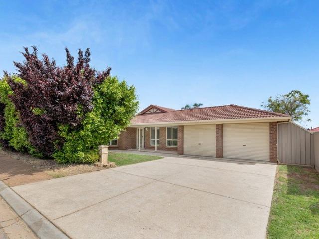 House for sale in Craigmore, Adelaide