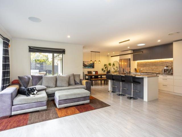 House for rent in Chaslands, Canterbury