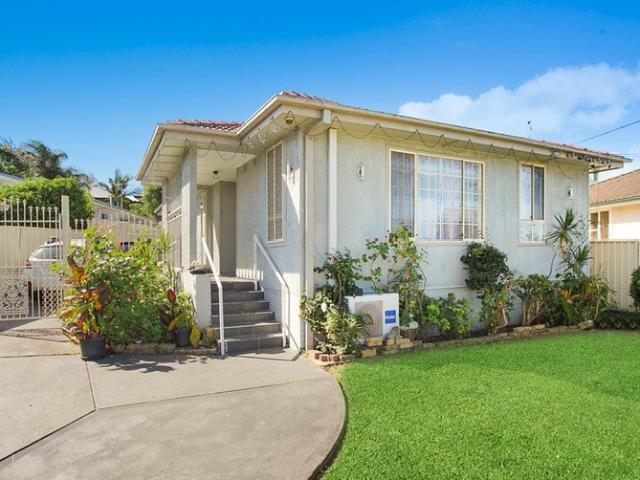 House for rent in Lurnea, Sydney