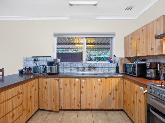 House for sale in Camillo, Western Australia