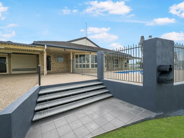 House for sale in Eimeo