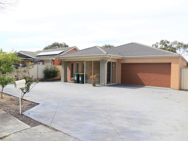House for rent in Dallas, Melbourne