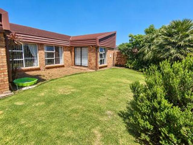 House for sale in Sasolburg, Metsimaholo Local Municipality