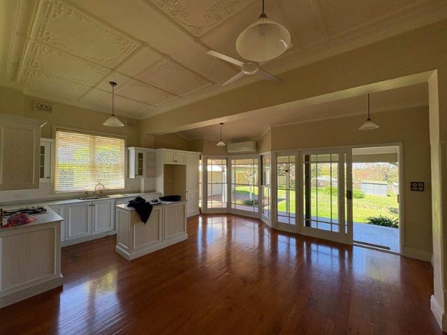 House for rent in Lower North Shore, Sydney