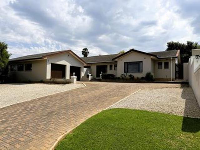 House for sale in West Coast, Riebeeck Valley