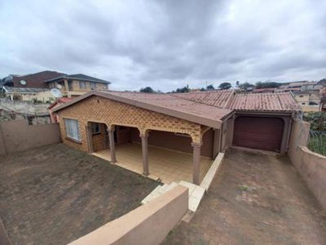 House for sale in Phoenix, Kwazulu-natal