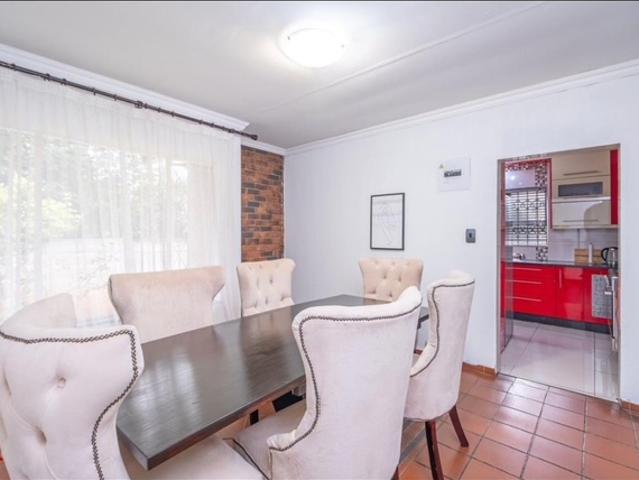 House for rent in Roodekrans, Roodepoort
