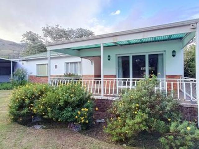 House for sale in Komani, Lukhanji Local Municipality