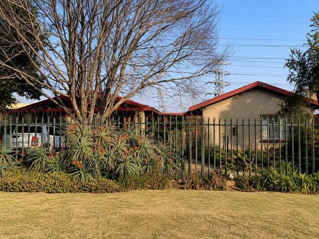 House for sale in Waterkloof, Gauteng