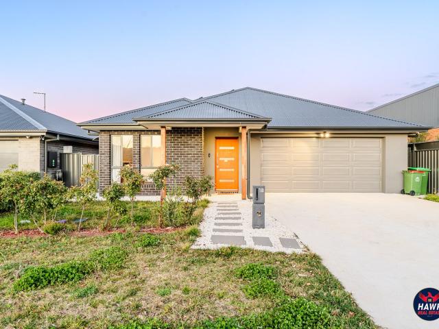 Property for rent in Googong, New South Wales
