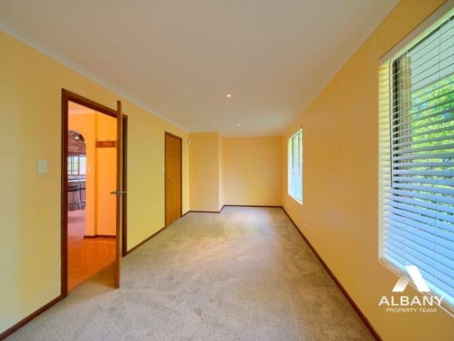 House for rent in Warral, Western Australia
