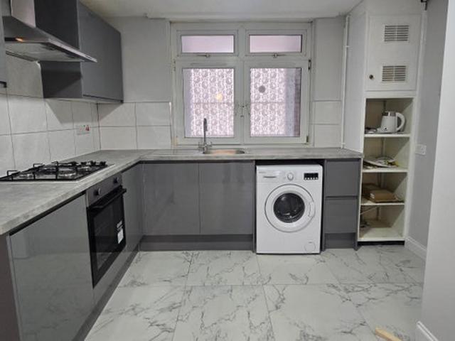 Apartment for rent in Isle Of Dogs, Isle Of Man