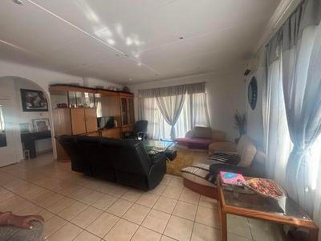 House for sale in Seaview, Kwazulu-natal