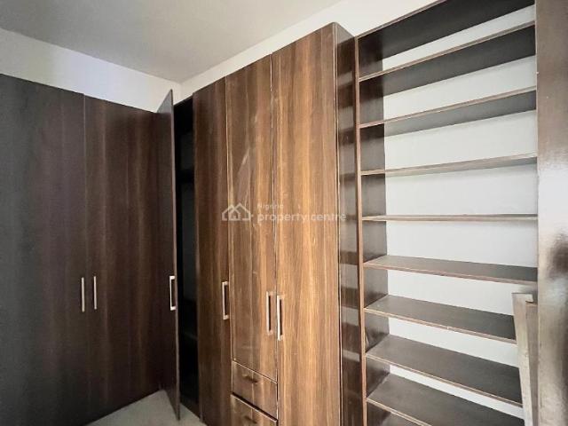 Detached duplex for sale in Eti Osa, Lagos