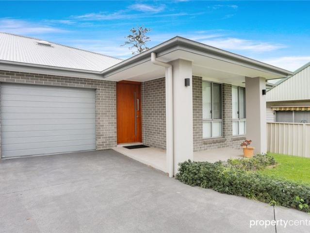 Townhouse for rent in Sydney, New South Wales