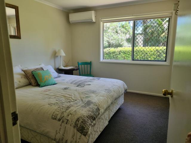 Cottage for sale in Emerald, Queensland