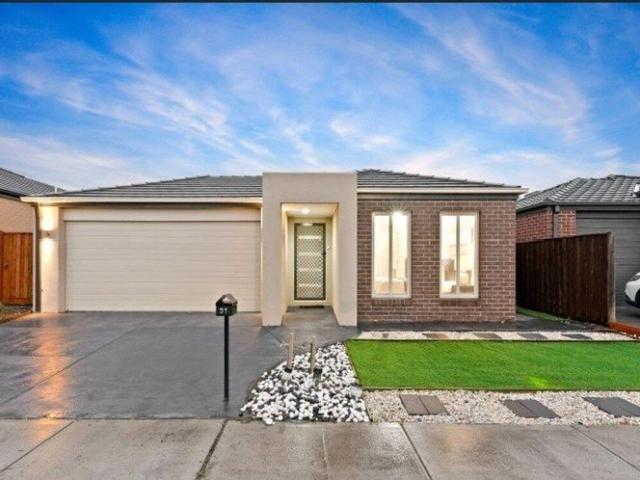 House for rent in Cardinia Village Estate, Melbourne