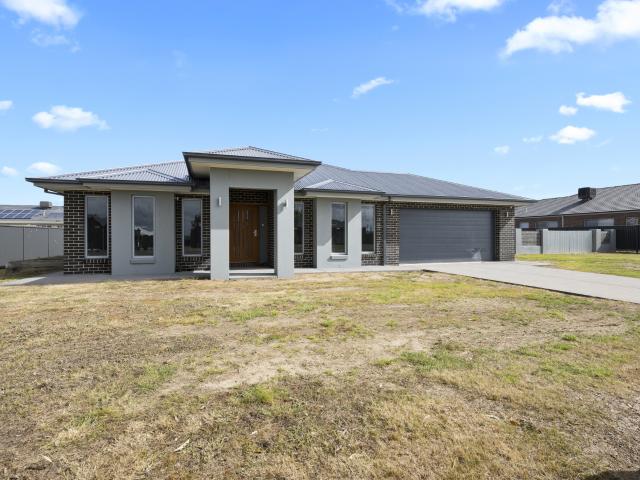House for rent in Cardigan, Cardigan Village