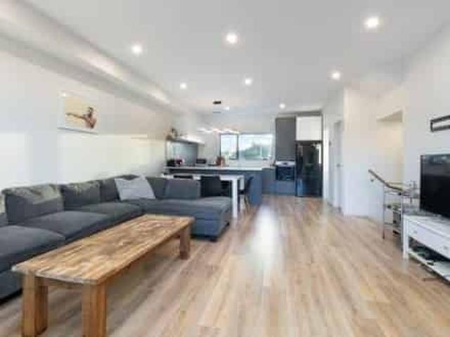 Townhouse for rent in Wairau Valley, Oroua County