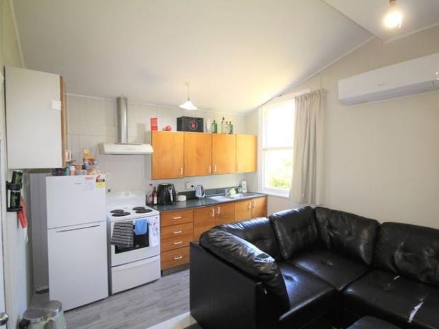 House for rent in Otakou