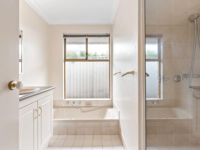 House for rent in Kardinya, Western Australia