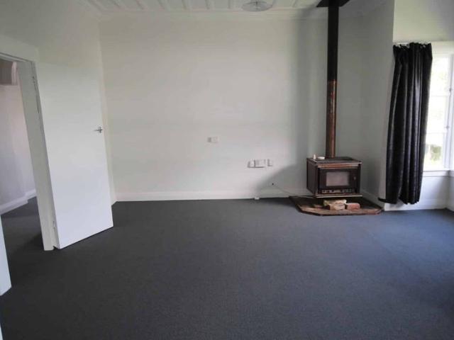 House for rent in Otakou