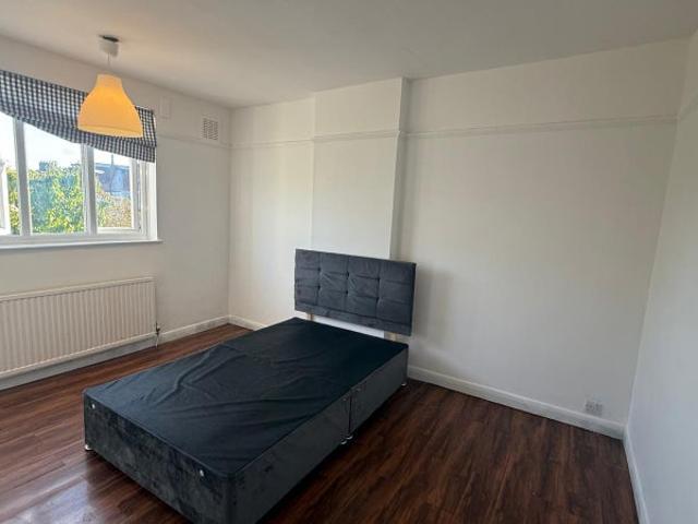 House for rent in New Malden, Greater London