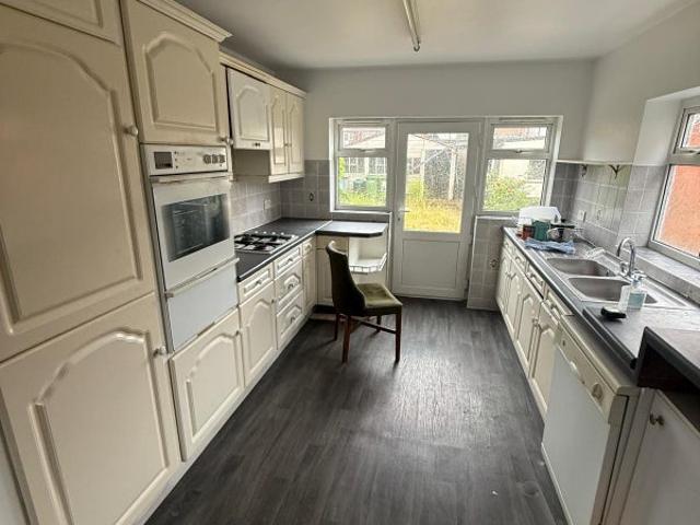 House for rent in Dollis Hill, Greater London