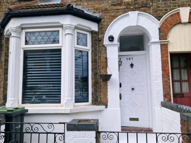 House for rent in Upper Edmonton, Greater London