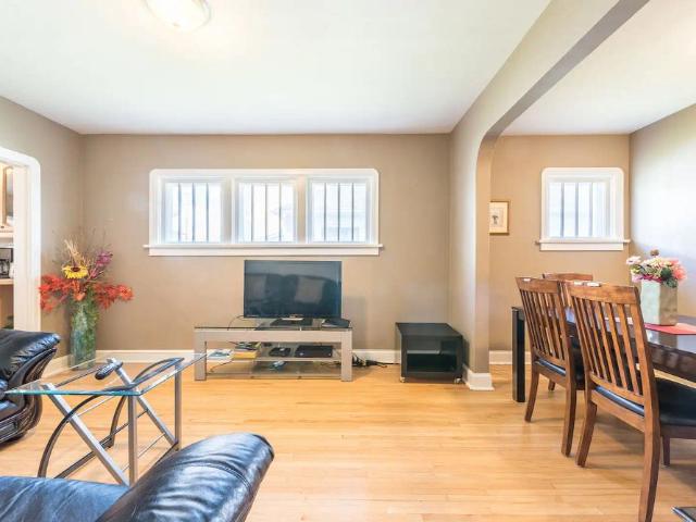 House for rent in Crescent Heights, Calgary
